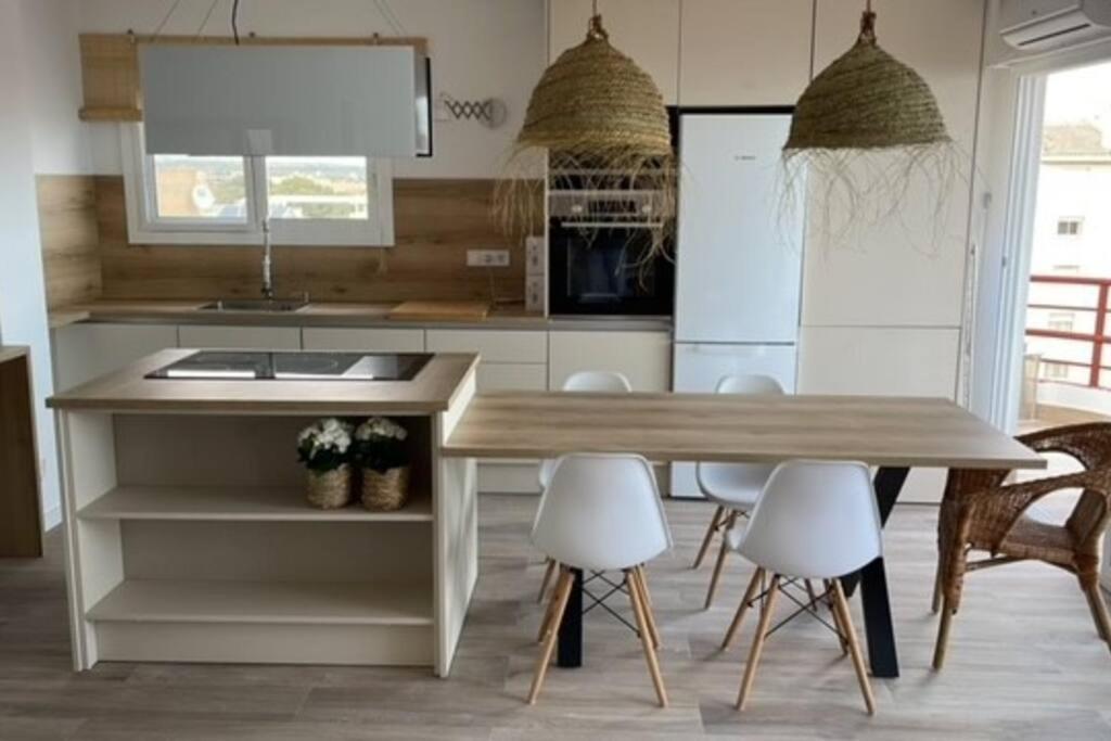 Precioso Apto Miami Primera Linia Playa Cala De Las Sirenas, Con Wifi Y Netflix, Adecuado Para Teletrabajar Miami Playa Екстер'єр фото